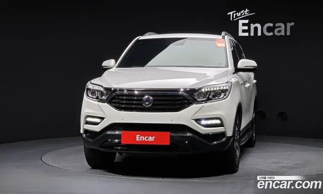 SsangYong Rexton 2017 2.2 автомат (гидро), миниатюра 3 SsangYong Rexton 2017 2.2 автомат (гидро), миниатюра 3