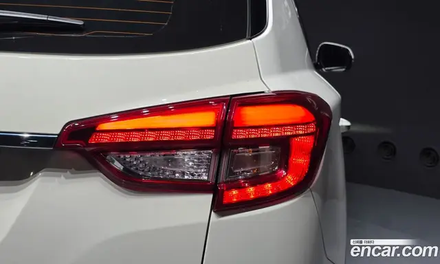 SsangYong Rexton 2017 2.2 автомат (гидро), миниатюра 9 SsangYong Rexton 2017 2.2 автомат (гидро), миниатюра 9