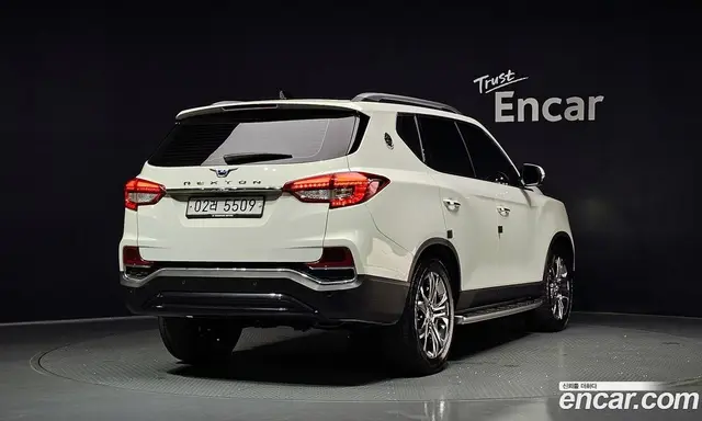 SsangYong Rexton 2018 2.2 автомат (гидро), миниатюра 2