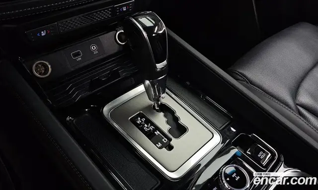 SsangYong Rexton 2018 2.2 автомат (гидро), миниатюра 12
