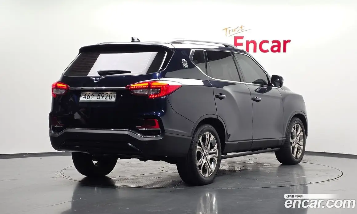 SsangYong Rexton 2018 2.2 автомат (гидро), фото 2 SsangYong Rexton 2018 2.2 автомат (гидро), фото 2