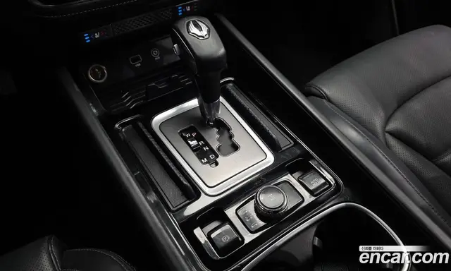 SsangYong Rexton 2018 2.2 автомат (гидро), миниатюра 9 SsangYong Rexton 2018 2.2 автомат (гидро), миниатюра 9