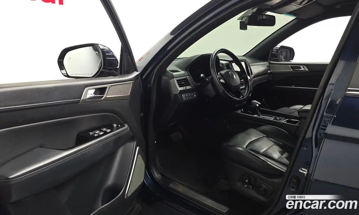 SsangYong Rexton 2018 2.2 автомат (гидро), фото 10 SsangYong Rexton 2018 2.2 автомат (гидро), фото 10