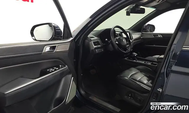 SsangYong Rexton 2018 2.2 автомат (гидро), миниатюра 10 SsangYong Rexton 2018 2.2 автомат (гидро), миниатюра 10