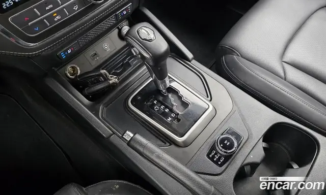SsangYong Rexton 2019 2.2 автомат (гидро), миниатюра 12