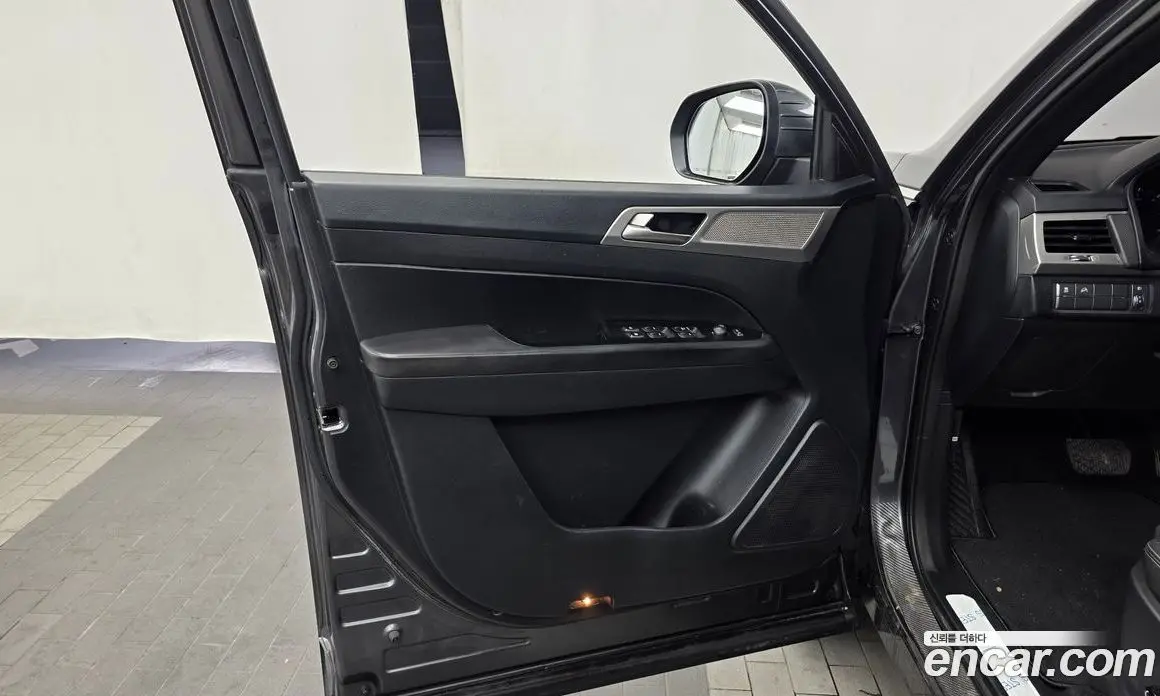 SsangYong Rexton 2019 2.2 автомат (гидро), фото 14 SsangYong Rexton 2019 2.2 автомат (гидро), фото 14