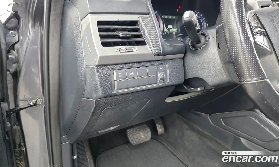 SsangYong Rexton 2019 2.2 автомат (гидро), фото 23 SsangYong Rexton 2019 2.2 автомат (гидро), фото 23