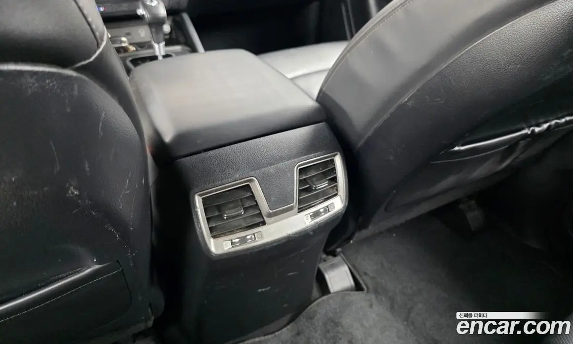 SsangYong Rexton 2019 2.2 автомат (гидро), фото 32 SsangYong Rexton 2019 2.2 автомат (гидро), фото 32