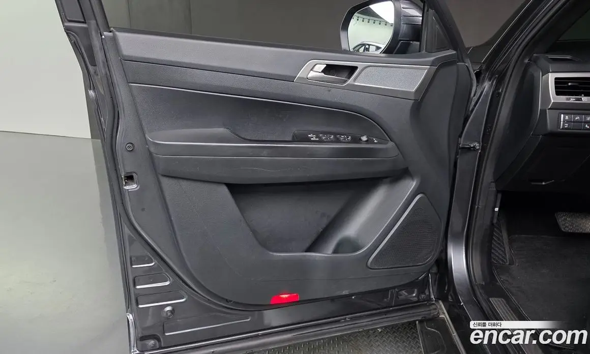 SsangYong Rexton 2019 2.2 автомат (гидро), фото 14 SsangYong Rexton 2019 2.2 автомат (гидро), фото 14