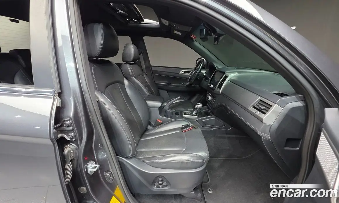 SsangYong Rexton 2019 2.2 автомат (гидро), фото 16 SsangYong Rexton 2019 2.2 автомат (гидро), фото 16