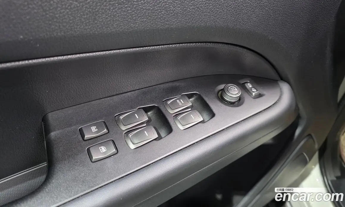 SsangYong Rexton 2023 2.2 автомат (гидро), фото 27