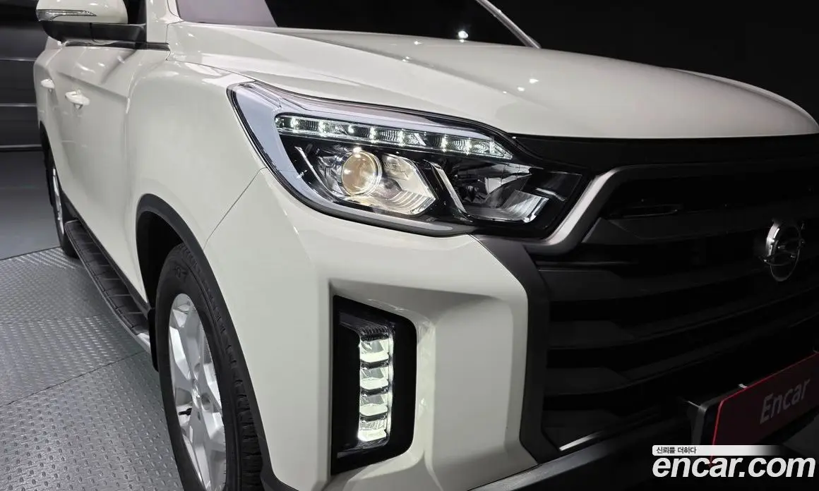 SsangYong Rexton 2023 2.2 автомат (гидро), фото 8