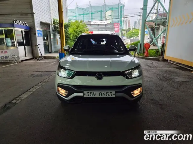 SsangYong TIBOLI 2016 1.6 автомат (гидро), миниатюра 3