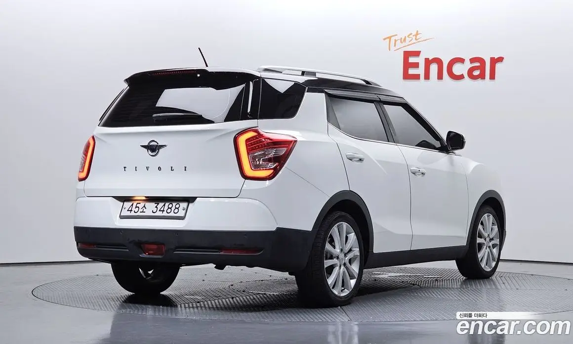 SsangYong TIBOLI 2016 1.6 автомат (гидро), фото 2 SsangYong TIBOLI 2016 1.6 автомат (гидро), фото 2