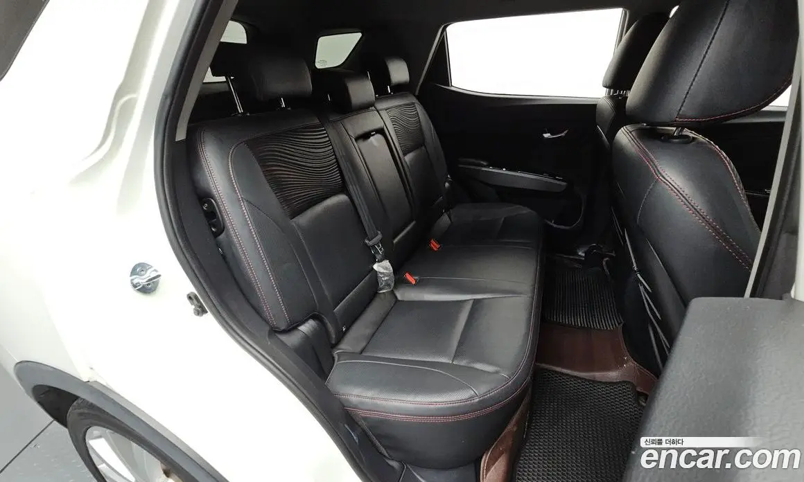 SsangYong TIBOLI 2016 1.6 автомат (гидро), фото 17 SsangYong TIBOLI 2016 1.6 автомат (гидро), фото 17