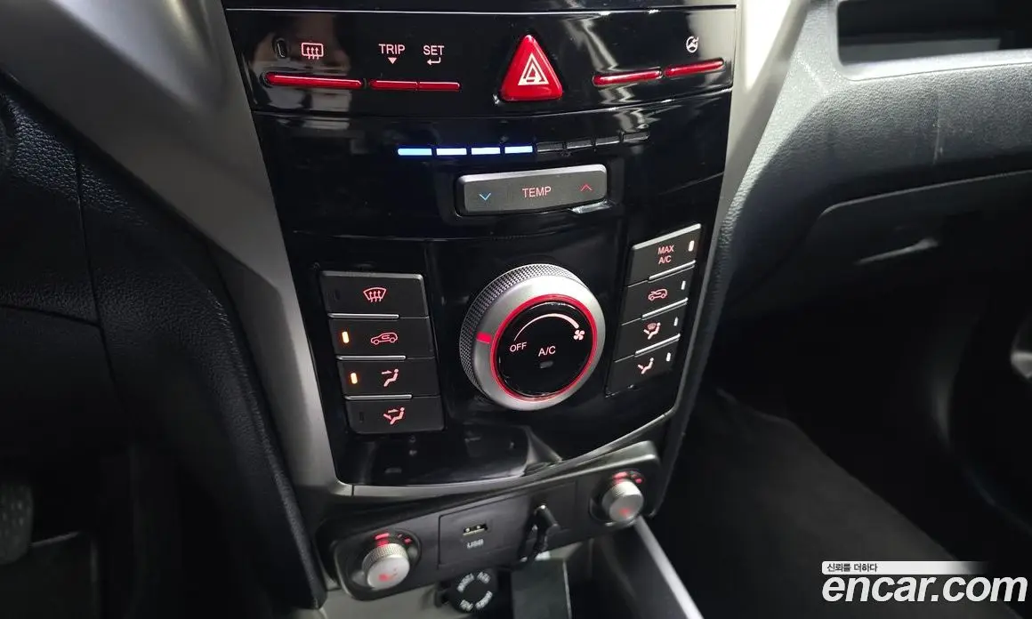 SsangYong TIBOLI 2016 1.6 автомат (гидро), фото 16 SsangYong TIBOLI 2016 1.6 автомат (гидро), фото 16