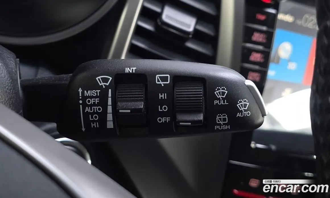 SsangYong TIBOLI 2016 1.6 автомат (гидро), фото 18 SsangYong TIBOLI 2016 1.6 автомат (гидро), фото 18