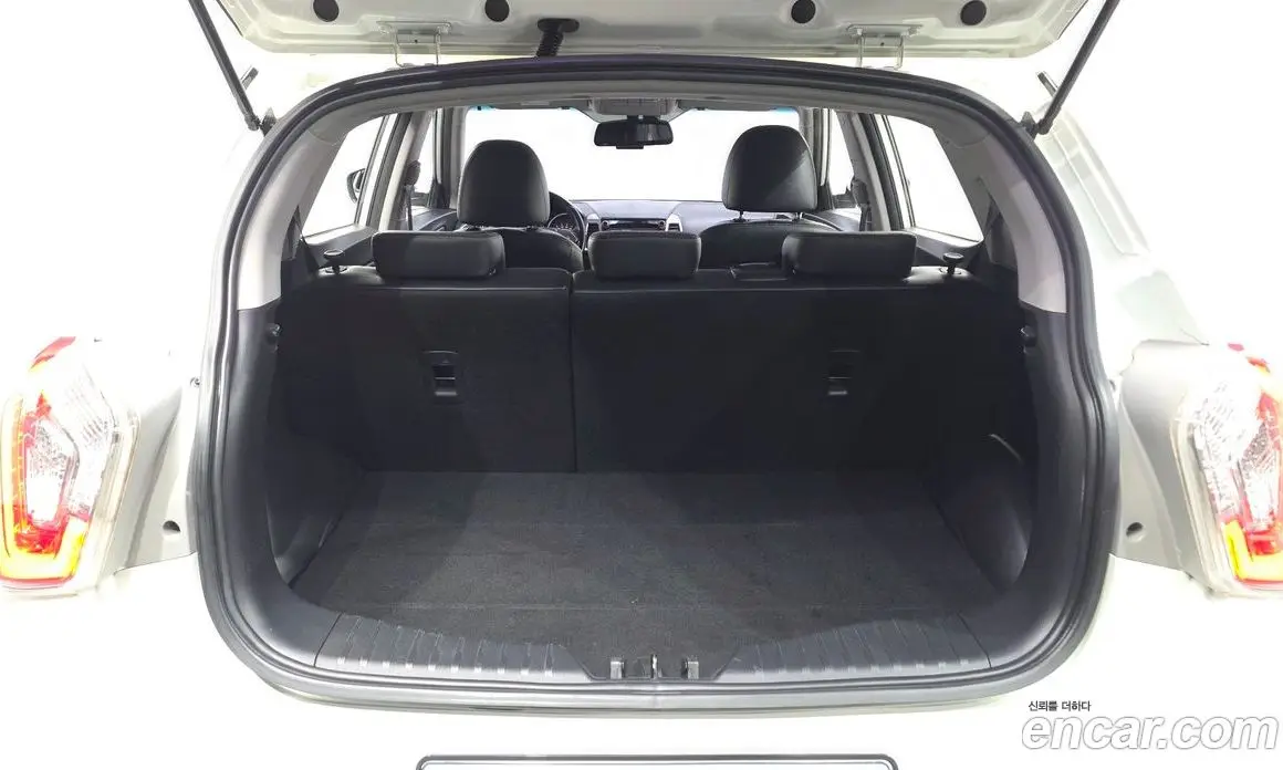 SsangYong TIBOLI 2016 1.6 автомат (гидро), фото 20 SsangYong TIBOLI 2016 1.6 автомат (гидро), фото 20