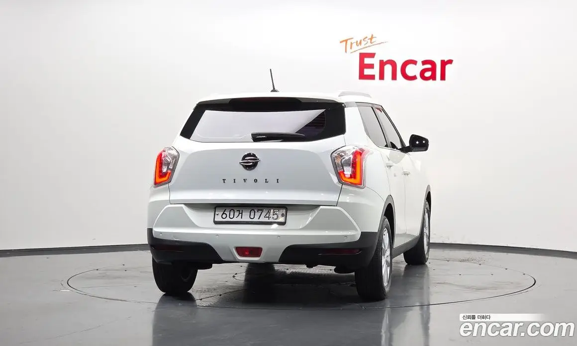 SsangYong TIBOLI 2016 1.6 автомат (гидро), фото 4 SsangYong TIBOLI 2016 1.6 автомат (гидро), фото 4