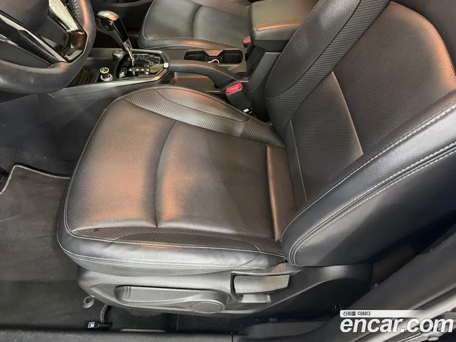 SsangYong TIBOLI 2017 1.6 автомат (гидро), фото 10