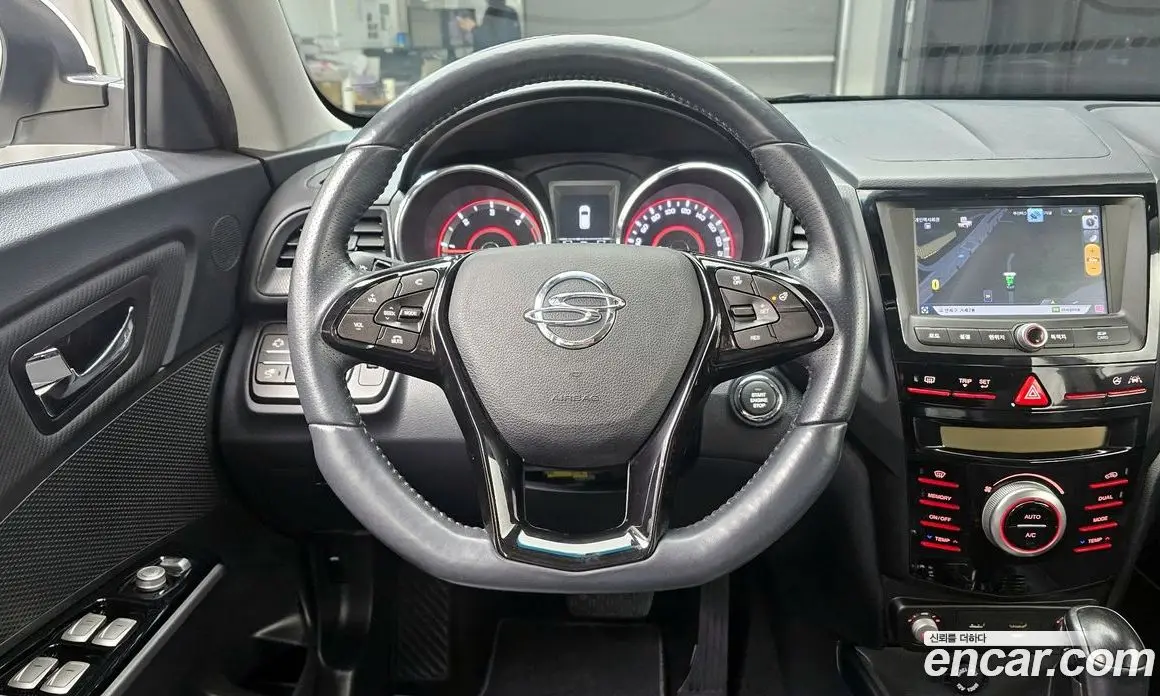 SsangYong TIBOLI 2017 1.6 автомат (гидро), фото 14 SsangYong TIBOLI 2017 1.6 автомат (гидро), фото 14