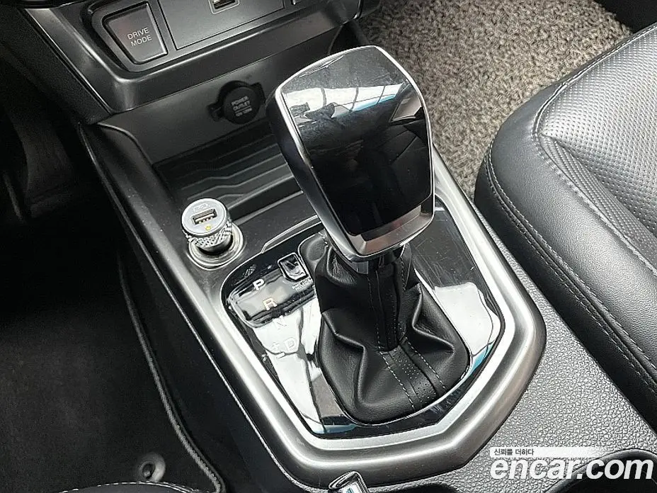 SsangYong TIBOLI 2022 1.5 автомат (гидро), фото 9 SsangYong TIBOLI 2022 1.5 автомат (гидро), фото 9