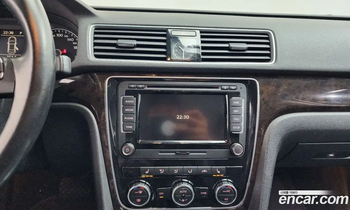 Volkswagen Passat 2015 2.0 автомат (гидро), фото 12 Volkswagen Passat 2015 2.0 автомат (гидро), фото 12