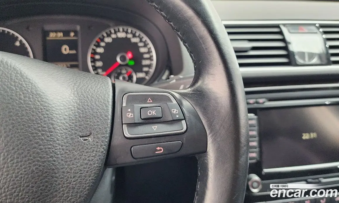 Volkswagen Passat 2015 2.0 автомат (гидро), фото 15 Volkswagen Passat 2015 2.0 автомат (гидро), фото 15