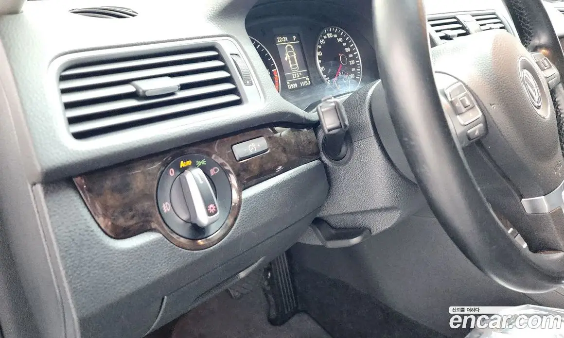 Volkswagen Passat 2015 2.0 автомат (гидро), фото 19 Volkswagen Passat 2015 2.0 автомат (гидро), фото 19