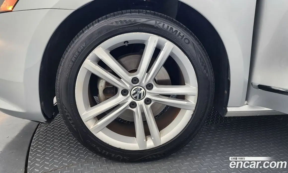 Volkswagen Passat 2015 2.0 автомат (гидро), фото 5 Volkswagen Passat 2015 2.0 автомат (гидро), фото 5