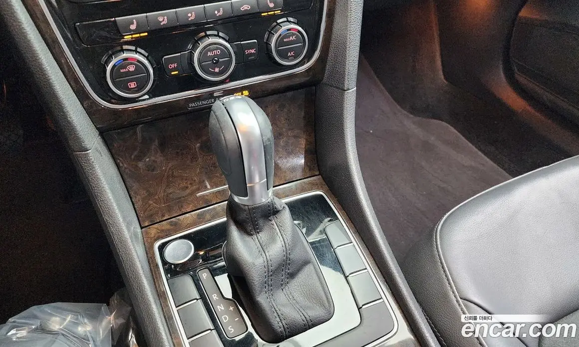 Volkswagen Passat 2015 2.0 автомат (гидро), фото 9 Volkswagen Passat 2015 2.0 автомат (гидро), фото 9