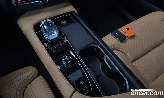 Volvo XC90 2025 2.0 автомат (гидро), миниатюра 12
