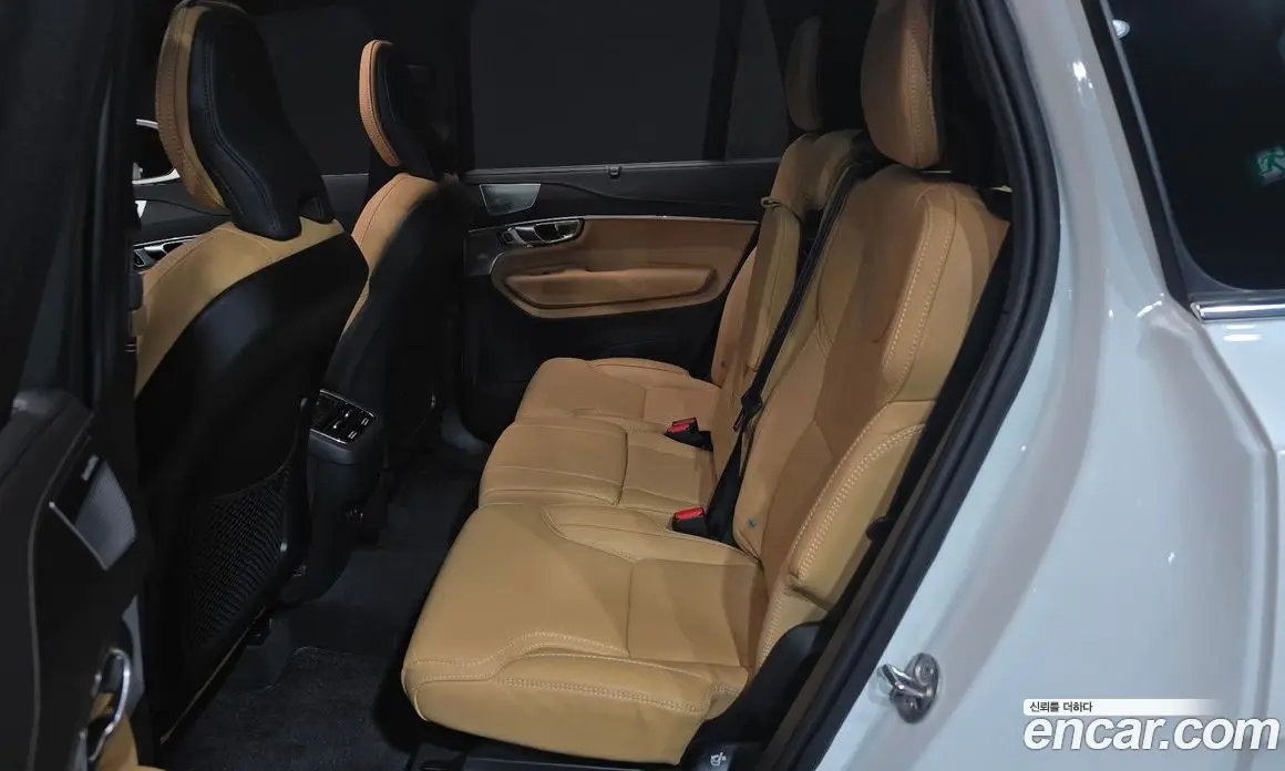 Volvo XC90 2025 2.0 автомат (гидро), фото 17 Volvo XC90 2025 2.0 автомат (гидро), фото 17