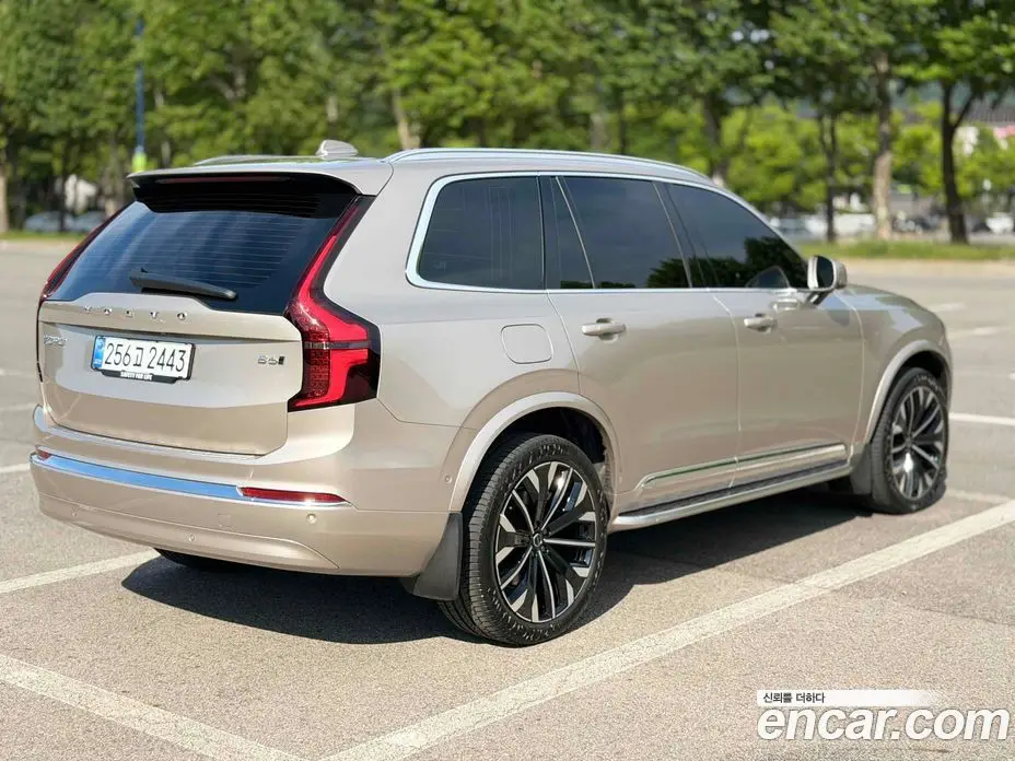 Volvo XC90 2026 2.0 автомат (гидро), фото 2 Volvo XC90 2026 2.0 автомат (гидро), фото 2