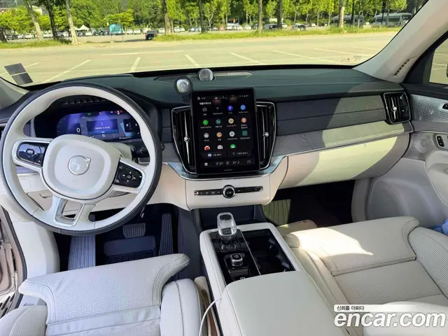 Volvo XC90 2026 2.0 автомат (гидро), миниатюра 6 Volvo XC90 2026 2.0 автомат (гидро), миниатюра 6