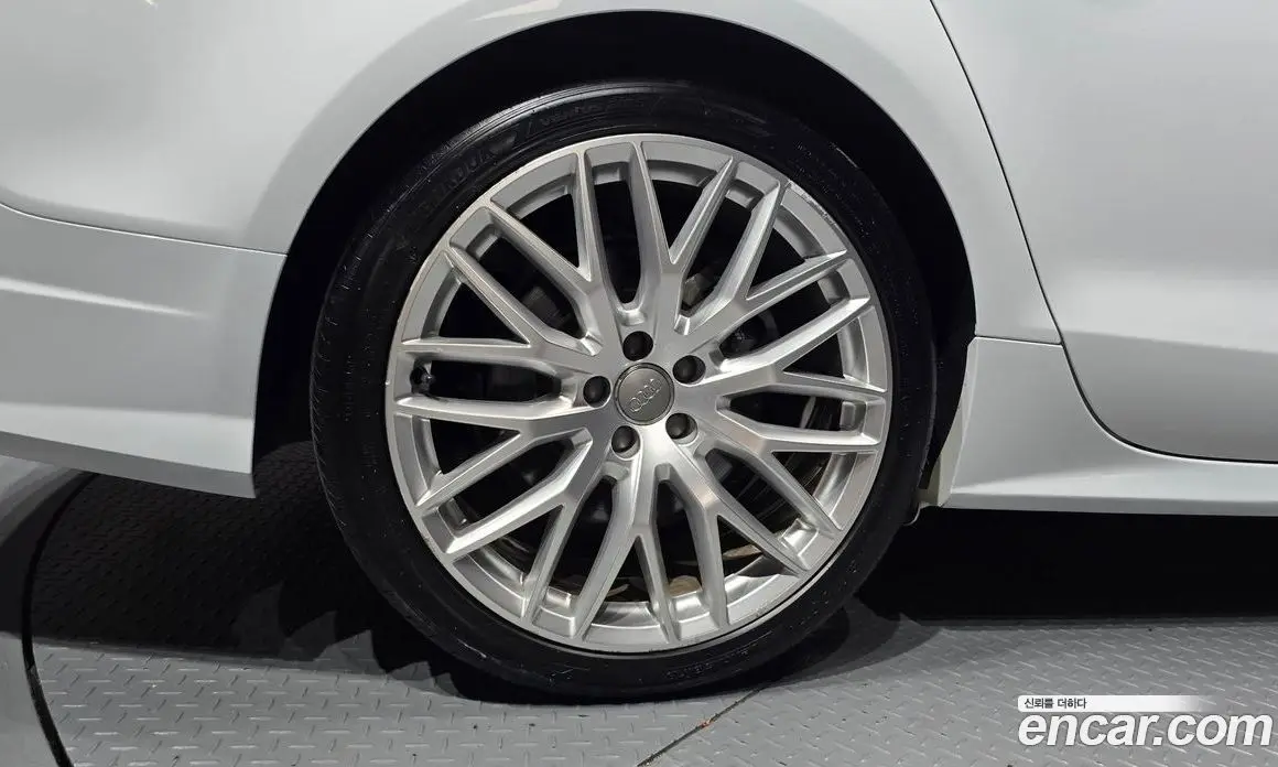 Audi A7 2015 3.0 автомат (гидро), фото 5 Audi A7 2015 3.0 автомат (гидро), фото 5