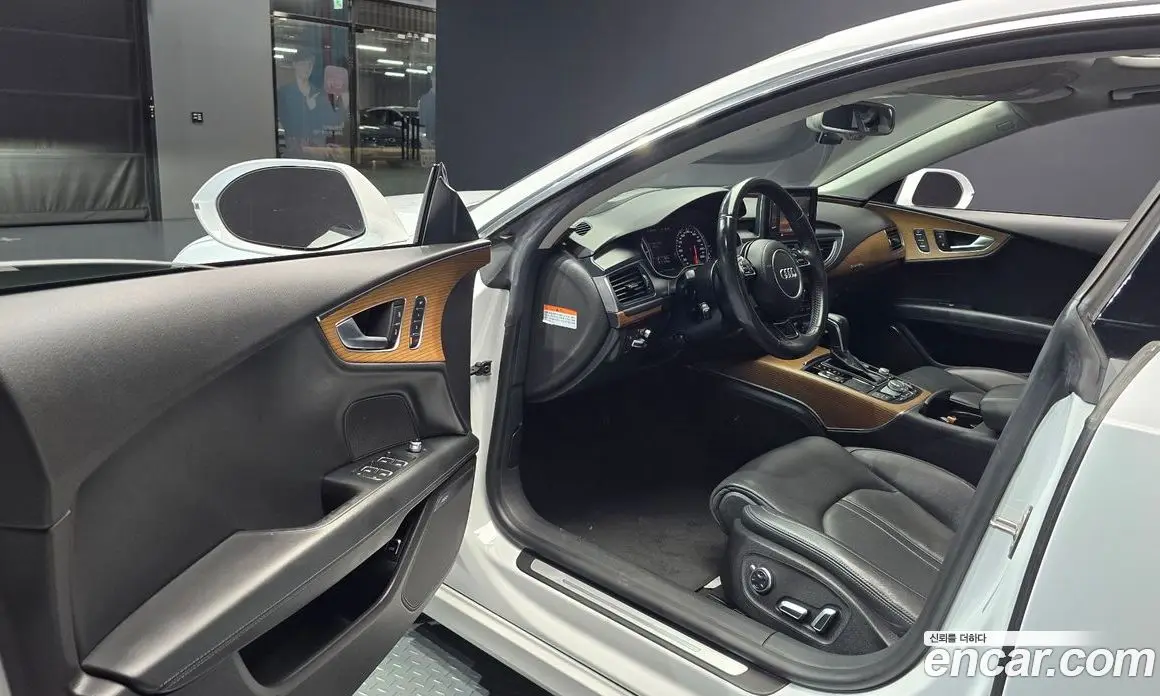 Audi A7 2015 3.0 автомат (гидро), фото 10 Audi A7 2015 3.0 автомат (гидро), фото 10