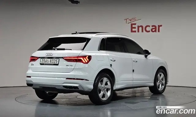 Audi Q3 2020 2.0 автомат (гидро), миниатюра 1