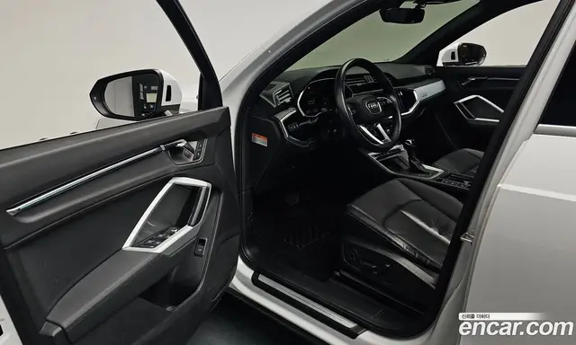 Audi Q3 2020 2.0 автомат (гидро), миниатюра 12