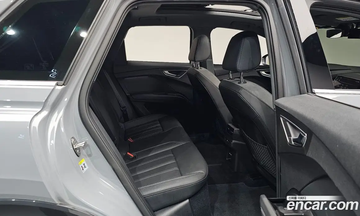 Audi Q4 e-tron 2023 0.2 автомат (гидро), фото 11 Audi Q4 e-tron 2023 0.2 автомат (гидро), фото 11