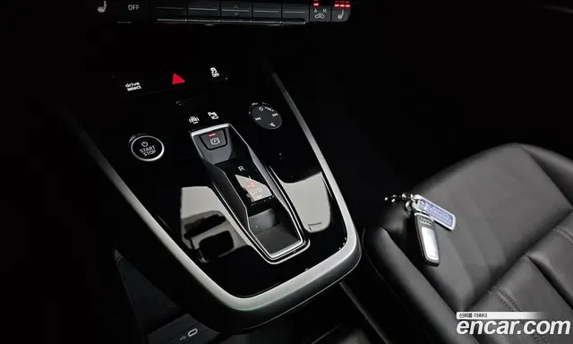 Audi Q4 e-tron 2023 0.2 автомат (гидро), миниатюра 9 Audi Q4 e-tron 2023 0.2 автомат (гидро), миниатюра 9