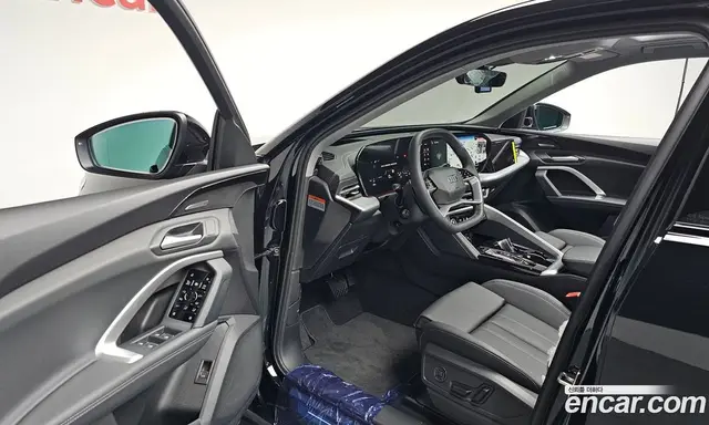 Audi Q5 2025 2.0 автомат (гидро), миниатюра 12