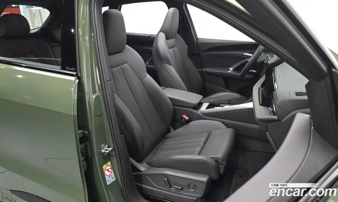 Audi Q5 2025 2.0 автомат (гидро), фото 16 Audi Q5 2025 2.0 автомат (гидро), фото 16