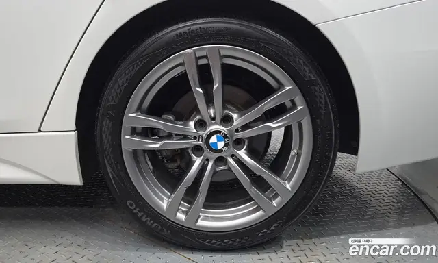 BMW 3 серия 2017 2.0 автомат (гидро), миниатюра 6