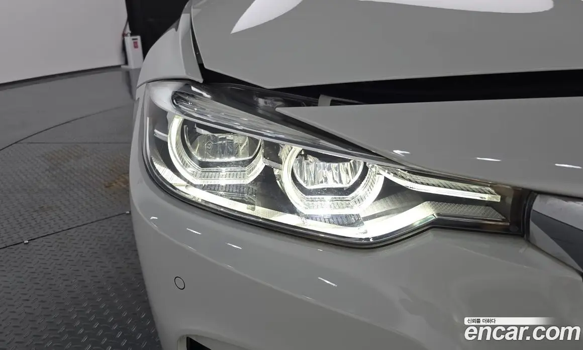 BMW 3 серия 2017 2.0 автомат (гидро), фото 7
