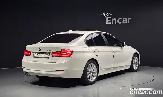BMW 3 серия 2018 2.0 автомат (гидро), миниатюра 2 BMW 3 серия 2018 2.0 автомат (гидро), миниатюра 2