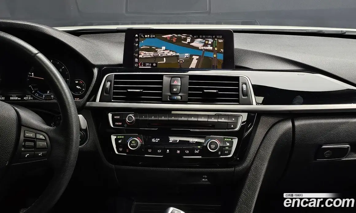 BMW 3 серия 2018 2.0 автомат (гидро), фото 16 BMW 3 серия 2018 2.0 автомат (гидро), фото 16