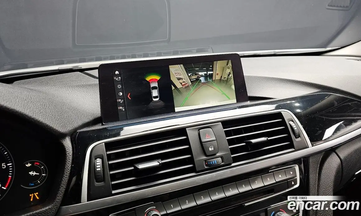 BMW 3 серия 2018 2.0 автомат (гидро), фото 17 BMW 3 серия 2018 2.0 автомат (гидро), фото 17