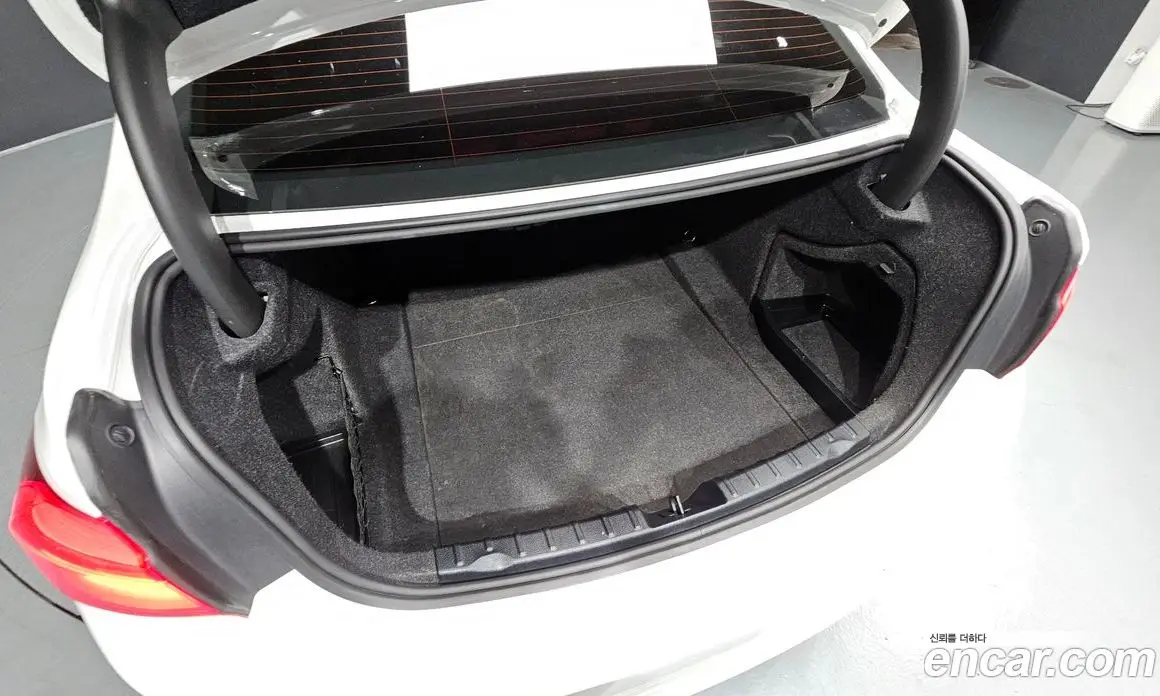 BMW 3 серия 2018 2.0 автомат (гидро), фото 20 BMW 3 серия 2018 2.0 автомат (гидро), фото 20