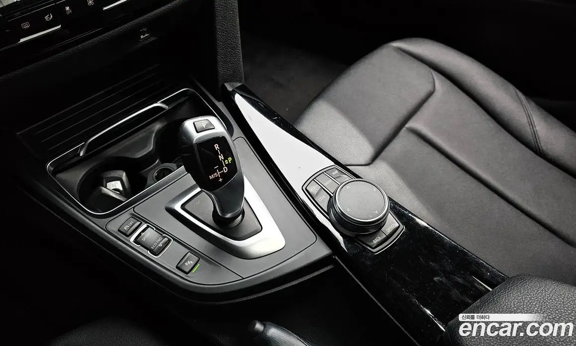 BMW 3 серия 2018 2.0 автомат (гидро), фото 9 BMW 3 серия 2018 2.0 автомат (гидро), фото 9